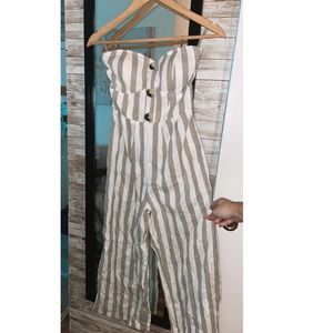 Striped jumpsuit 🤍